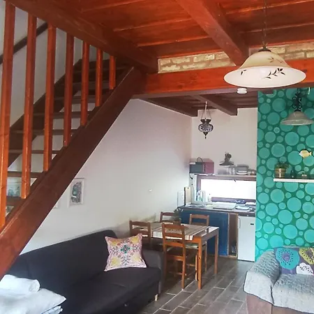 Negra Vendeghaz * Balatonfőkajár