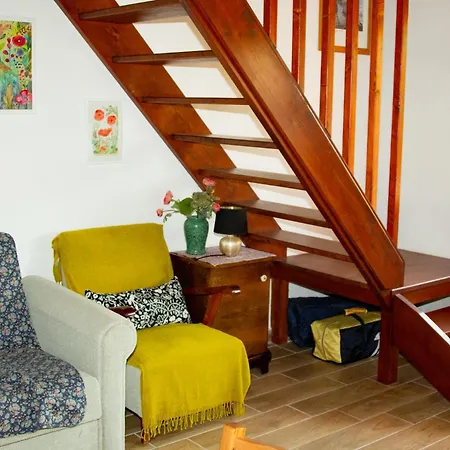 Negra Vendeghaz Apartment